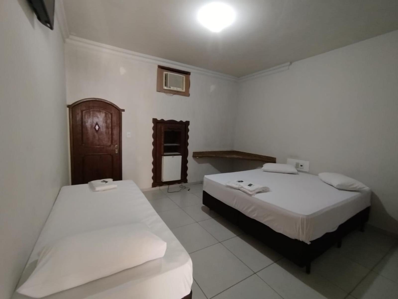 Hotel Dos Montes 3*